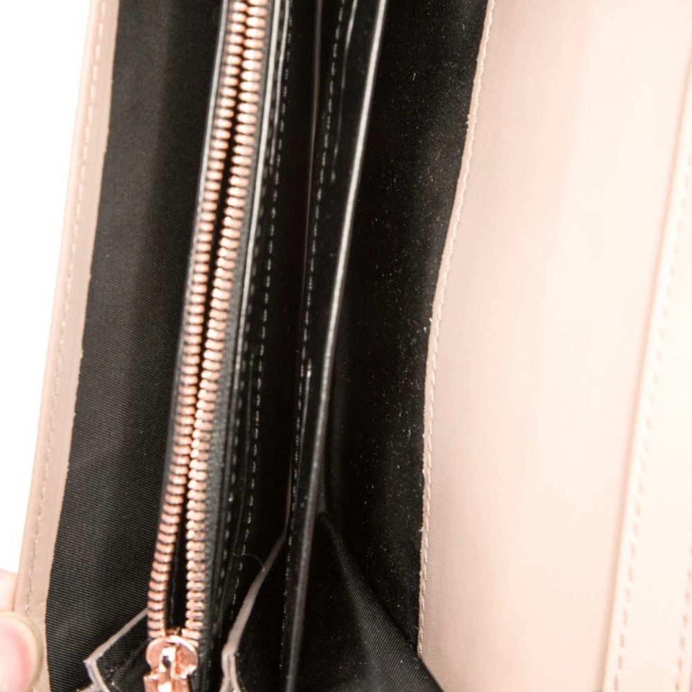 Alexander Wang leather crossbody - Picture 6 of 9